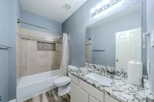 1717 Lake Eden Dr, Euless, TX 76039 - Photo 14