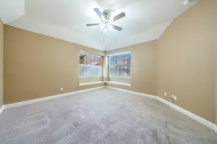 1717 Lake Eden Dr, Euless, TX 76039 - Photo 16
