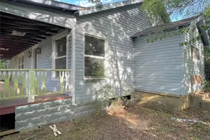 802 Gardner Dr, Palestine, TX 75803 - Photo 34