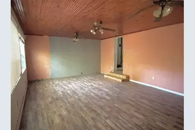 802 Gardner Drive, Palestine, TX 75803 - Photo 22