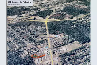 802 Gardner Drive, Palestine, TX 75803 - Photo 2