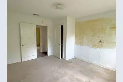 802 Gardner Drive, Palestine, TX 75803 - Photo 16