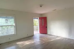 802 Gardner Dr, Palestine, TX 75803 - Photo 12