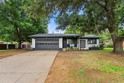 8128 Newman Drive, North Richland Hills, TX 76180 - Photo 2