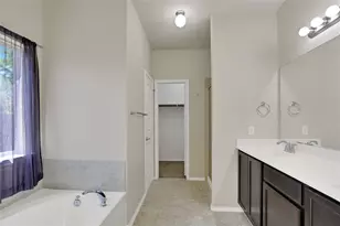 300 Black Bear Dr, McKinney, TX 75071 - Photo 14