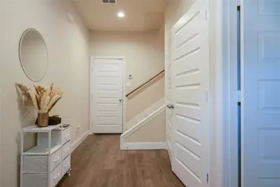 1936 Bel Air Drive, Arlington, TX 76010 - Photo 2