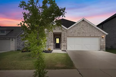3420 Chivalry Drive, Denton, TX 76207 - Photo 2