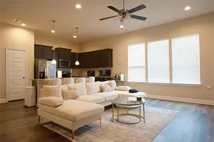 1936 Bel Air Dr, Arlington, TX 76010 - Photo 2