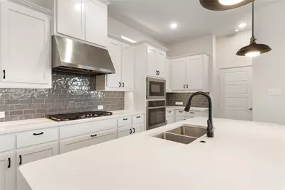 4310 Indigo Lark Lane, Arlington, TX 76005 - Photo 14