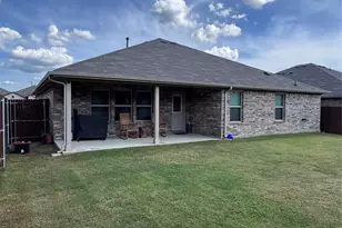 1908 Cookes Ln, Cleburne, TX 76033 - Photo 14