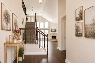 709 Auburn Ct, Savannah, TX 76227 - Photo 4