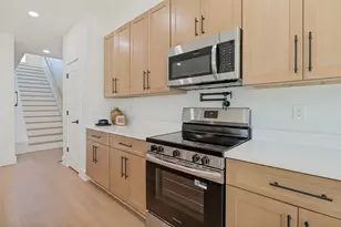 419 N Denley Dr, Dallas, TX 75203 - Photo 10