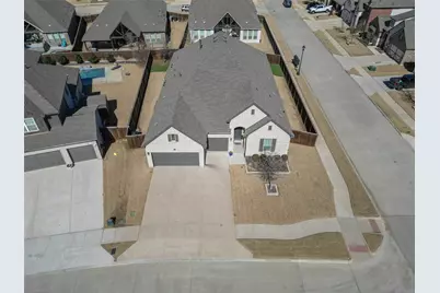 1700 Hamlet Drive, Fort Worth, TX 76052 - Photo 2