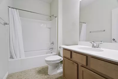 211 Copper Canyon Drive, Lewisville, TX 75067 - Photo 20