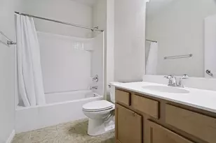 211 Copper Canyon Dr, Lewisville, TX 75067 - Photo 20