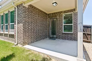 211 Copper Canyon Dr, Lewisville, TX 75067 - Photo 22