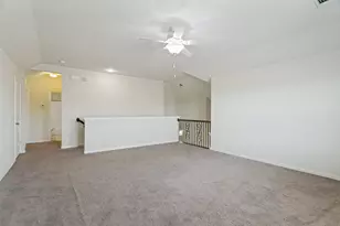 211 Copper Canyon Dr, Lewisville, TX 75067 - Photo 14