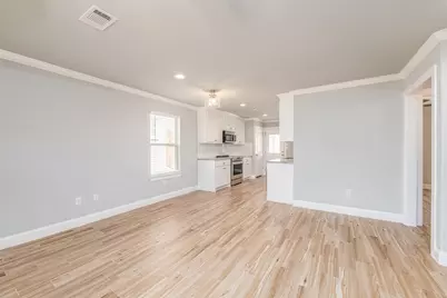 722 Rolling Terrace Circle, Granbury, TX 76049 - Photo 8