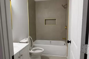 2910 Birmingham Ave, Dallas, TX 75215 - Photo 2