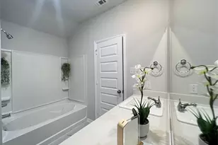 553 Meadow Run Dr, Van Alstyne, TX 75495 - Photo 6