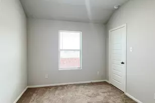 553 Meadow Run Dr, Van Alstyne, TX 75495 - Photo 24