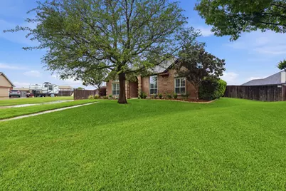 1404 Chaucer Drive, Cleburne, TX 76033 - Photo 30