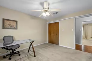 201 Delmore Dr, Hillsboro, TX 76645 - Photo 26
