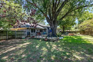 201 Delmore Dr, Hillsboro, TX 76645 - Photo 34