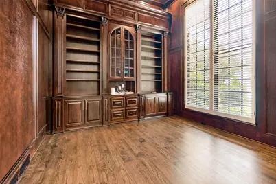 6022 Waggoner Drive, Dallas, TX 75230 - Photo 8