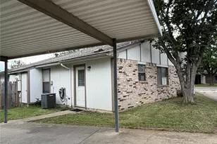 2530 Indigo Ln, Arlington, TX 76015 - Photo 16