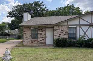 2530 Indigo Ln, Arlington, TX 76015 - Photo 1