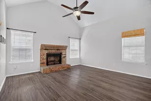 9717 Lea Shore Ct, Fort Worth, TX 76179 - Photo 6