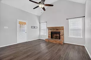 9717 Lea Shore Ct, Fort Worth, TX 76179 - Photo 10