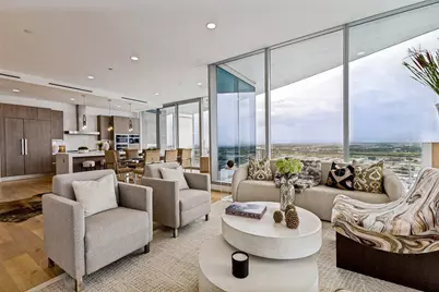 3130 N Harwood Street #2802, Dallas, TX 75201 - Photo 2