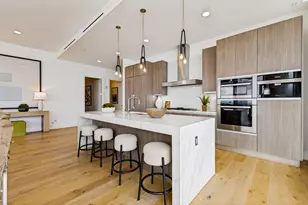 3130 N Harwood St, Dallas, TX 75201 - Photo 10