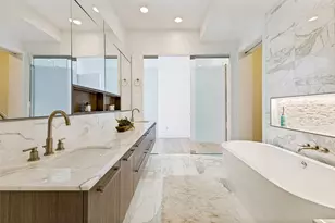 3130 N Harwood St, Dallas, TX 75201 - Photo 18