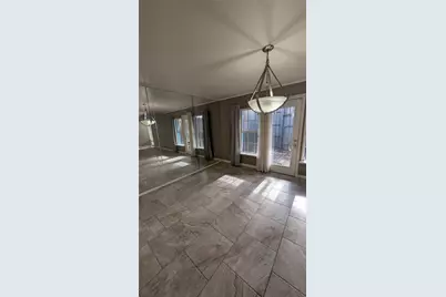 556 E Avenue J #B, Grand Prairie, TX 75050 - Photo 12