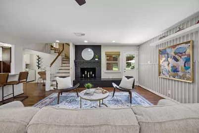 9605 Crestedge Drive, Dallas, TX 75238 - Photo 6