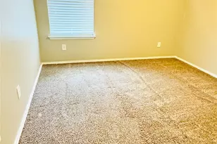 604 International Dr, Euless, TX 76039 - Photo 8
