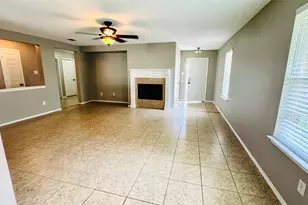 604 International Dr, Euless, TX 76039 - Photo 6