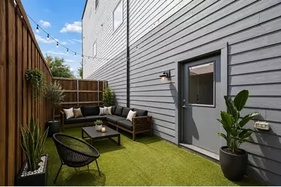 2611 Hondo Avenue #102, Dallas, TX 75219 - Photo 20