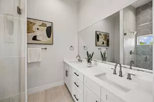 2611 Hondo Ave, Dallas, TX 75219 - Photo 16
