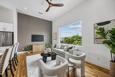 2611 Hondo Avenue #102, Dallas, TX 75219 - Photo 8