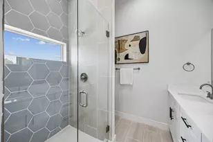 2611 Hondo Ave, Dallas, TX 75219 - Photo 14