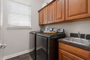 6355 Kiest Forest Dr, Frisco, TX 75035 - Photo 16