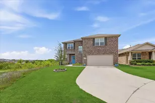 10905 Golden Barrel Ct, Fort Worth, TX 76108 - Photo 2