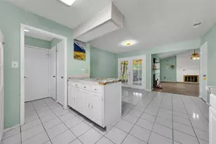 1021 Alexandria Ave, Garland, TX 75040 - Photo 6