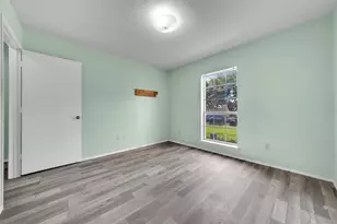 1021 Alexandria Ave, Garland, TX 75040 - Photo 16