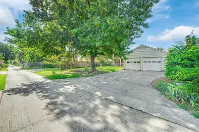1021 Alexandria Avenue, Garland, TX 75040 - Photo 24