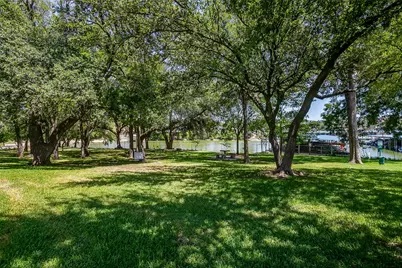 9617 Lea Shore Street, Fort Worth, TX 76179 - Photo 36